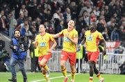 6-7！1-3！疯狂一夜，里昂惨遭淘汰，热刺5连败，澳大利亚女足狂胜