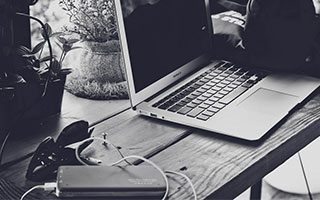 欧冠八分之一决赛11日凌晨鸣哨，黑马要驰骋，豪门不轻松